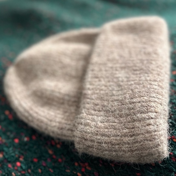 ?HAT ATTACK??NWOT?Eco Cuff Beanie in Taupe